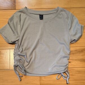 SHEIN Light Gray Ruched Short Sleeve Top